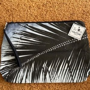 The surf couture Hawaii clutch pouch new